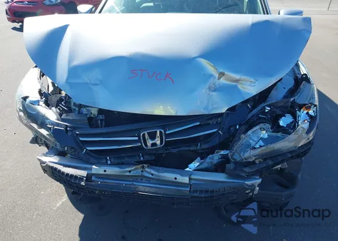 2014 Honda Accord Lx z USA, uszkodzony, nr VIN 1HGCR2F38EA044640